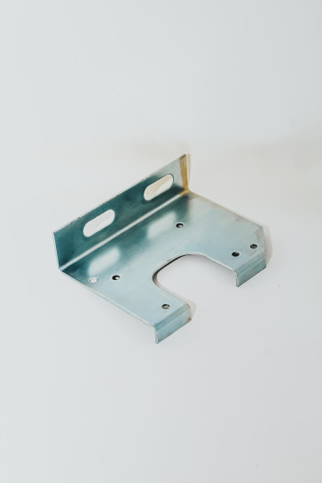 BRACKET - THROTTLE MOTOR FOR